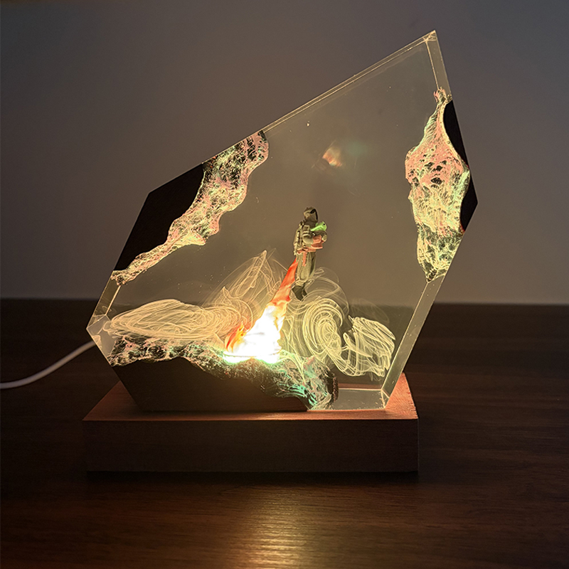 مصباح طاولة على شكل كائن حي من - مراجعة Resin Art Light وسعره